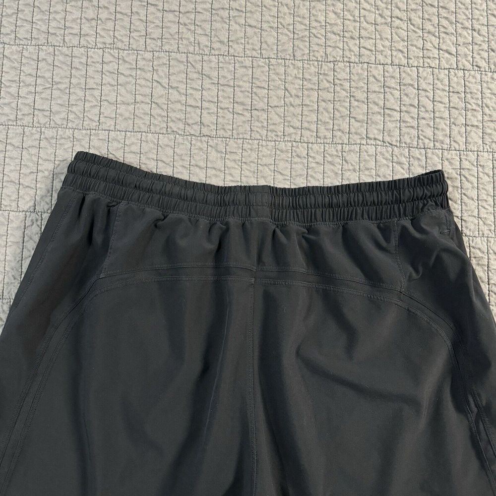Lululemon Shorts Mens Large Black Pace Breaker Lined 7" Running Gym Workout - Picture 4 of 11